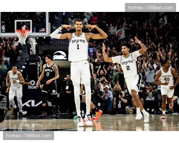 马刺文班亚马攻防一体稳定输出 年轻阵容体系化控场渐入佳境